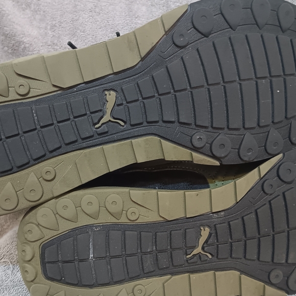 Porsche Design Black and Olive Shoes By PUMA - Picture 4 of 5